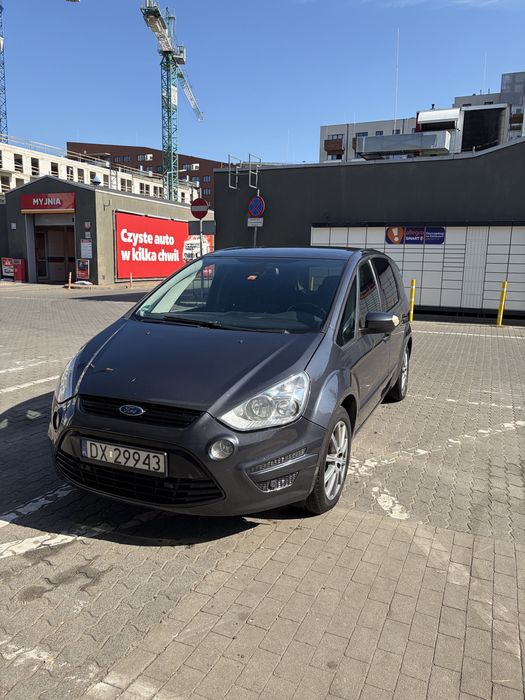 Ford S-Max