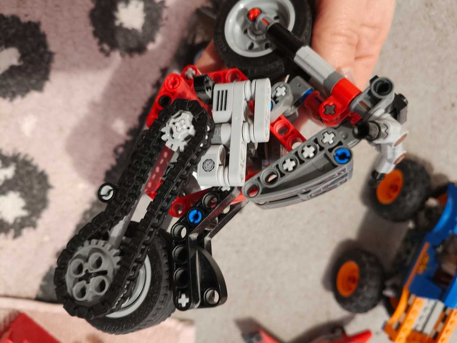 LEGO technic motocykl