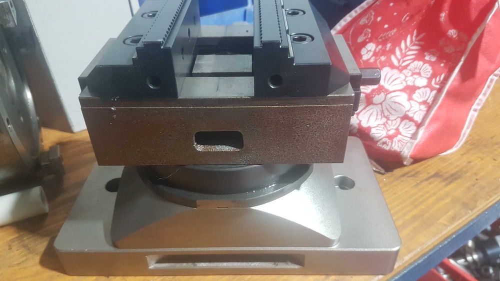 oprawki frezarskie   SK-50  BT50  sk 40  bt 40 kompensacja,wytaczadła Kły obr.