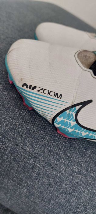 Chuteira Nikecurial Zomm