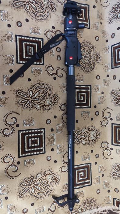 Монопод Manfrotto 685B + голова 486RC2