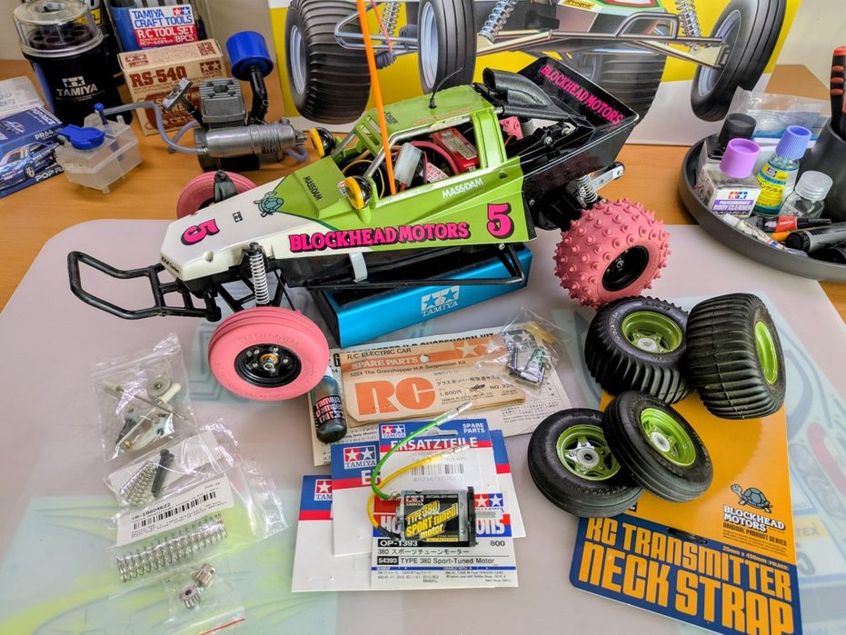 Tamiya Grasshopper 1/10