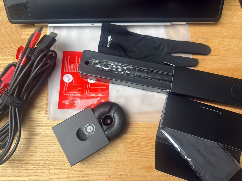 Huion Kamvas Pro 13 2.5K jak nowy