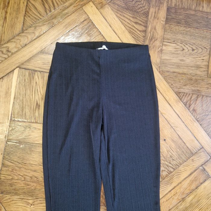 Rozszerzane legginsy Mango XS