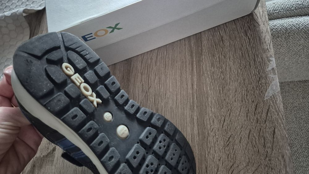 Półbuty adidasy geox 29