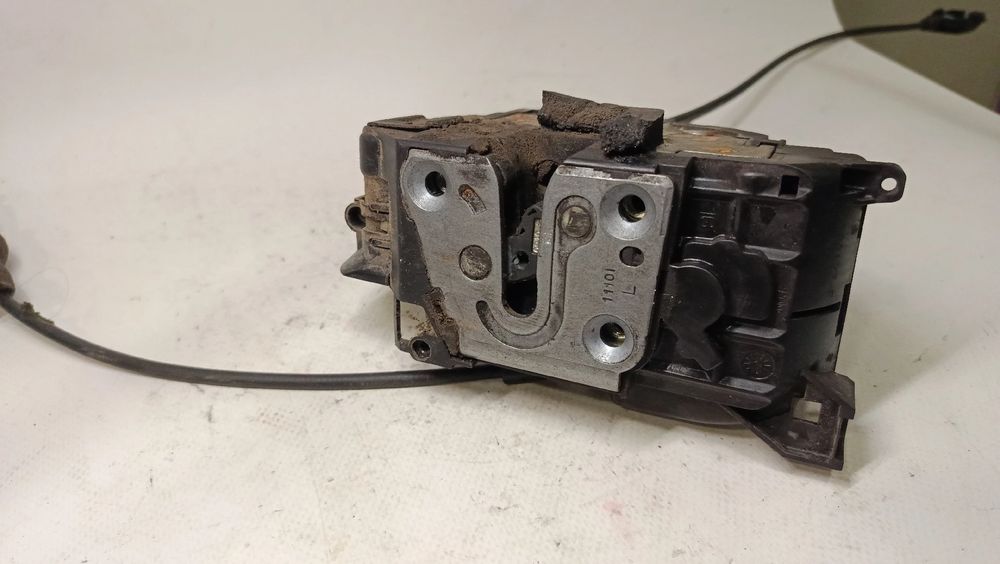 Fechadura / fecho porta frente esquerdo RENAULT Clio III (BR0/1, CR0/1