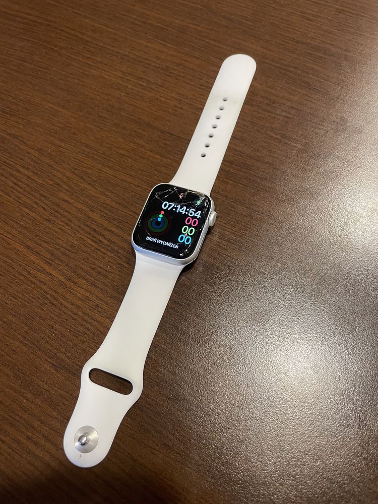 Watch apple olx hotsell