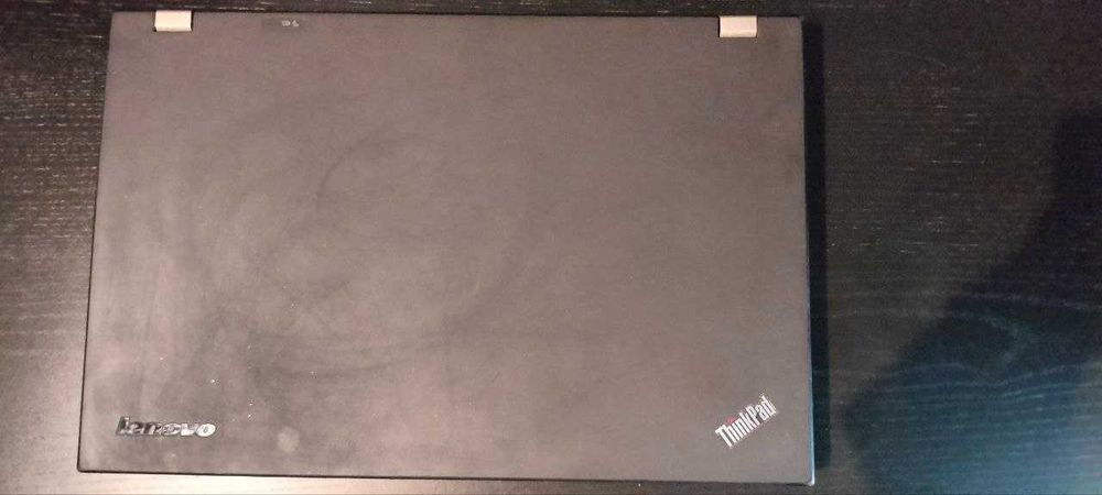 Laptop ( LenovoThinkPad T530 )