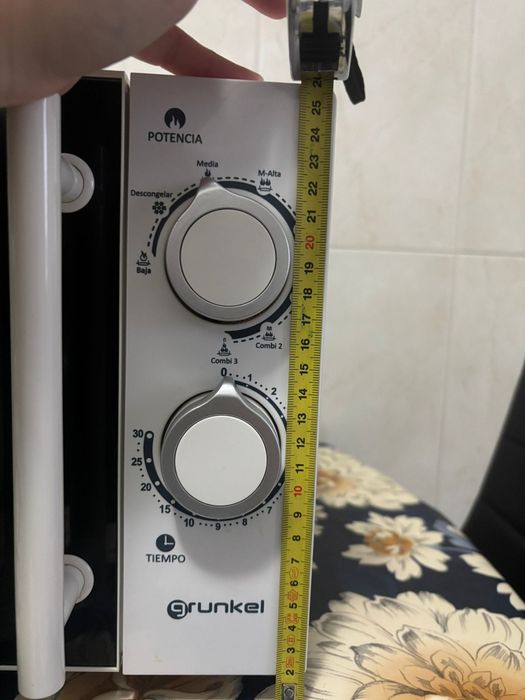 Microondas com grill Grunken