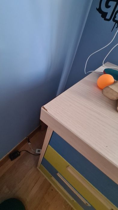 Quarto juvenil menino