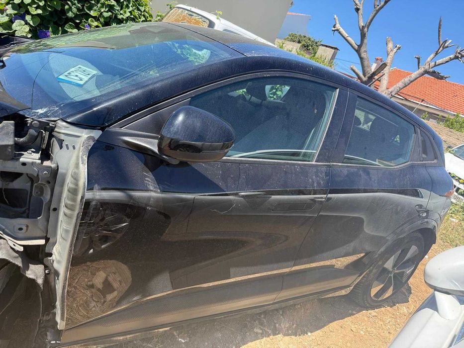 Renault Megane E-Tech EV60 Sinistrado / Reparável / Peças