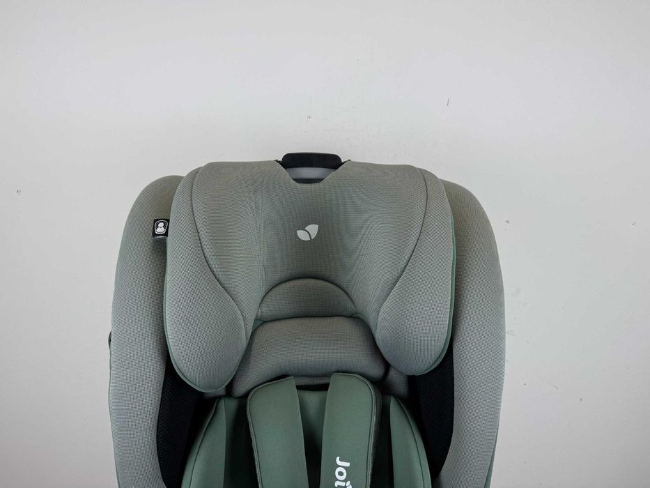 Fotelik samochodowy Joie Bold R 9-36kg