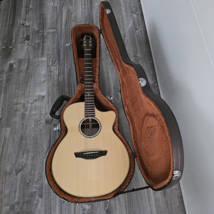 Gitara Faith FVHG HiGloss Venus Cutaway Electro