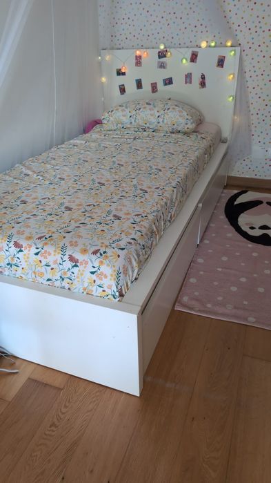 Cama + colchão ikea