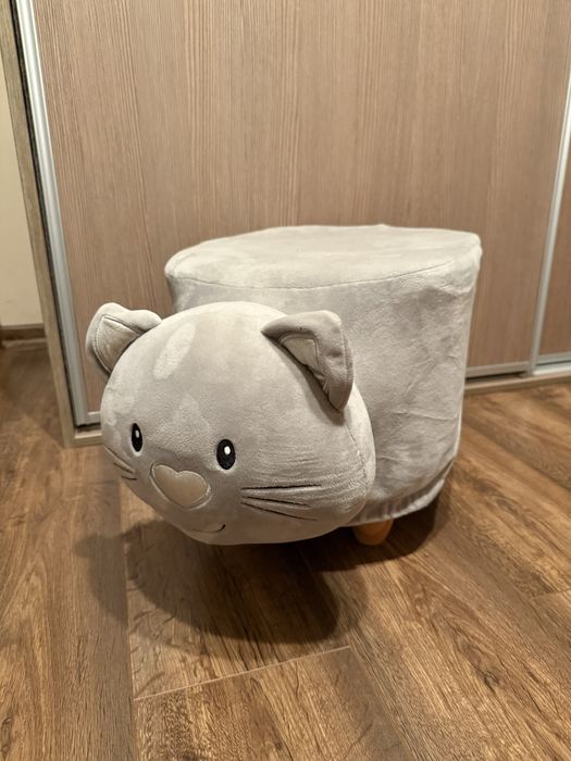 Stołek / taboret kot