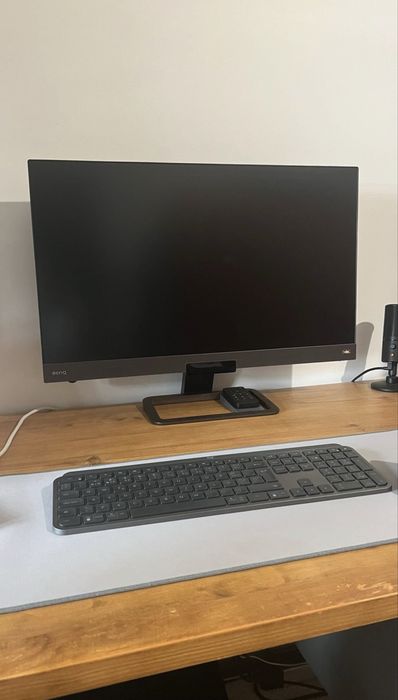 Monitor Gaming HDR BENQ EX2780Q (27'' - 144 Hz - AMD FreeSync)