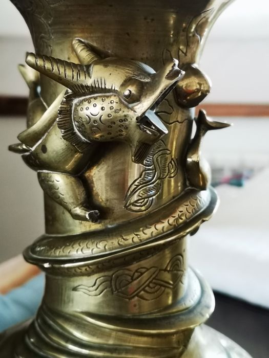 Jarroes bronze dragões chineses