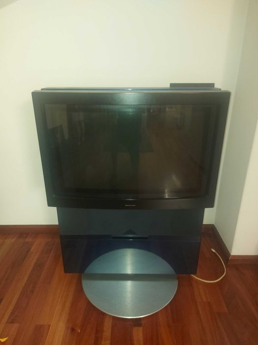 Bang & Olufsen Avant