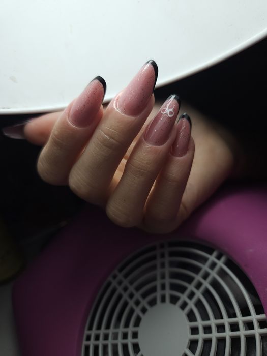 Paznokcie manicure hybryda przedłużanie