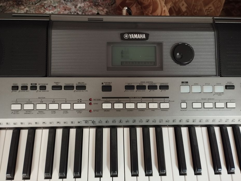 Kiboard Yamaha Psre 443