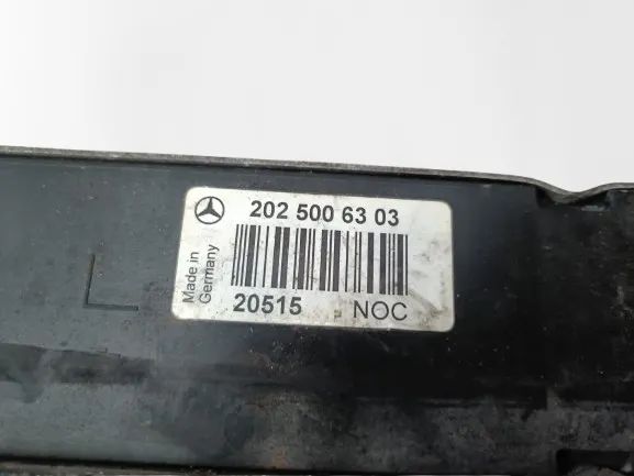 Radiador de água MERCEDES-BENZ Classe C (W202)