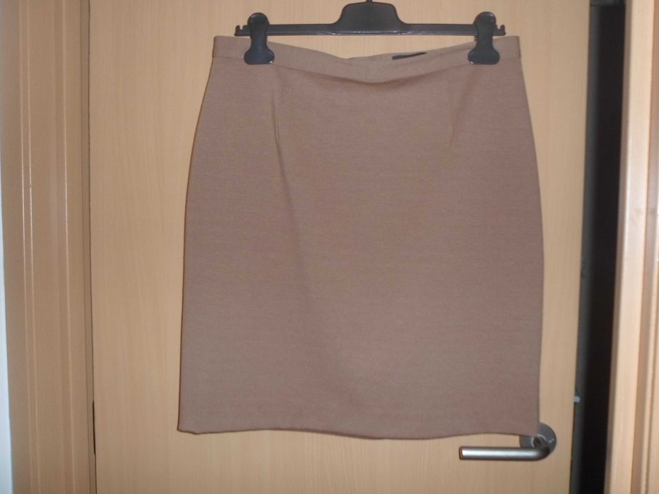 saia cor mel para mulher da marca Antea