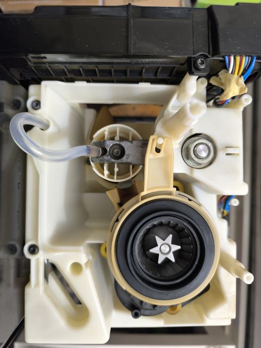 Ekspres Krups ea873 "Odnowiony"