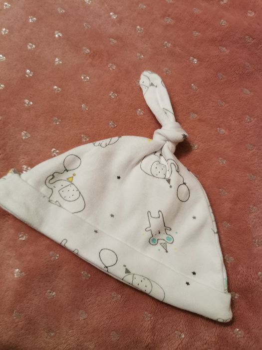 Czapeczka dla niemowlaka