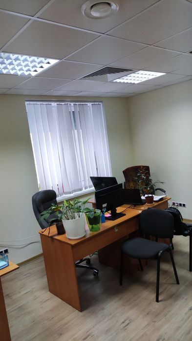 Оренда офісних приміщень, 45 кв.м., м. Чернігів, вул. Гонча, буд. 84.