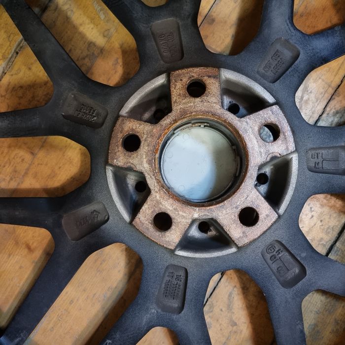 Диски с резиною R20/275/50