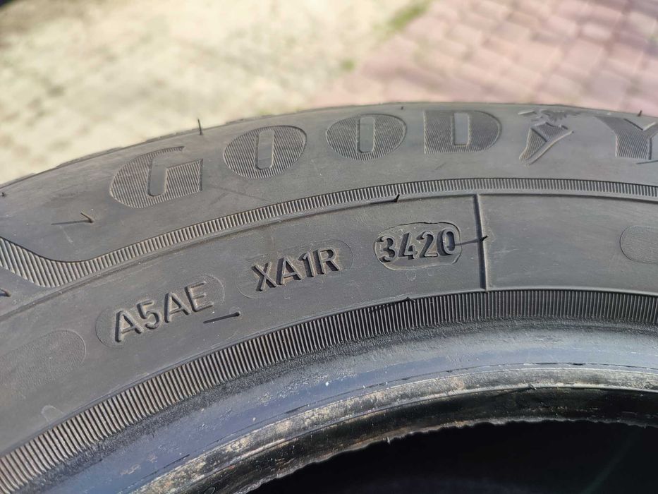 Шини Goodyear UltraGrip 9+ 195/65 R15 95T зима 7мм 2020p