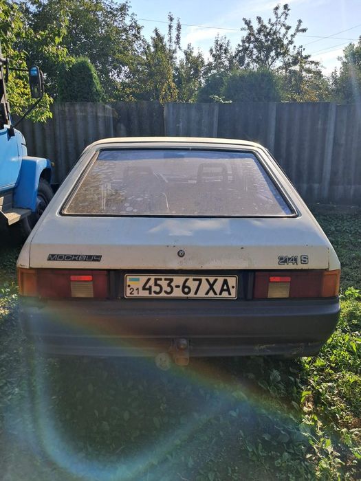 Продам автомобіль Москвич АЗЛК 2141