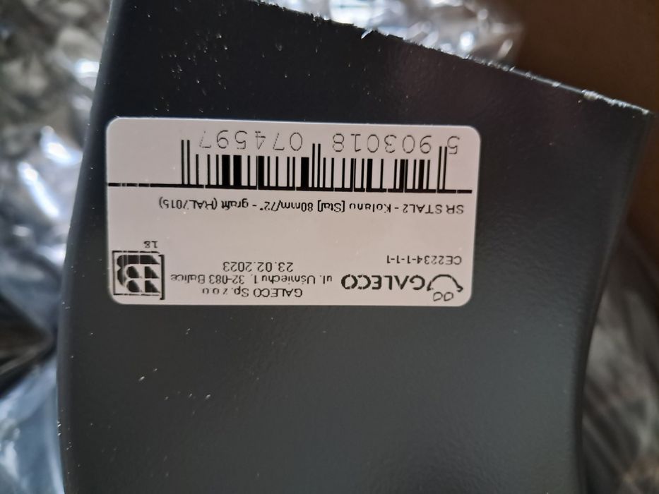 Sprzedam kolano rynny spustowej kwadratowej 80x80 galeco.