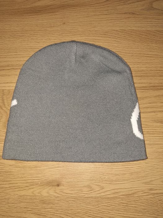Czapka corteiz szara