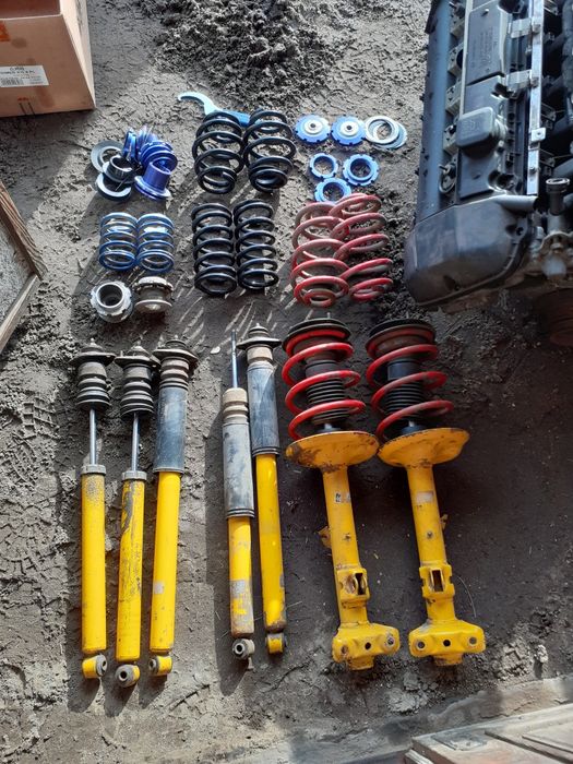 Wahacze tył na tarczy bmw e36 dyfer 3.45 4.44 3.91 półoś skrzynia m52 lampy