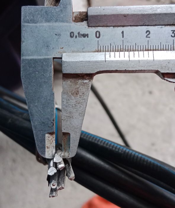 Кабель алюмінієвий