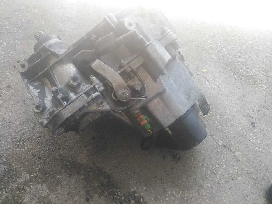 Caixa de 5 Velocidades Renault Clio II Fase II 1.5 Dci