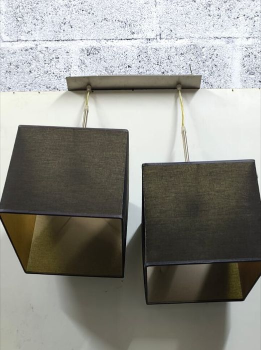 Candeeiro abajur de aplicação ao teto, medidas em foto no anúncio