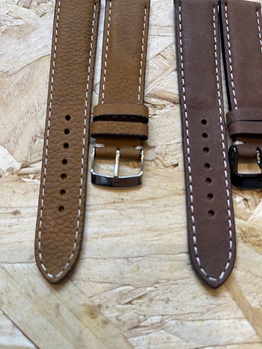 Braceletes tamanho 20mm, em pele genuína, fabricadas em Portugal