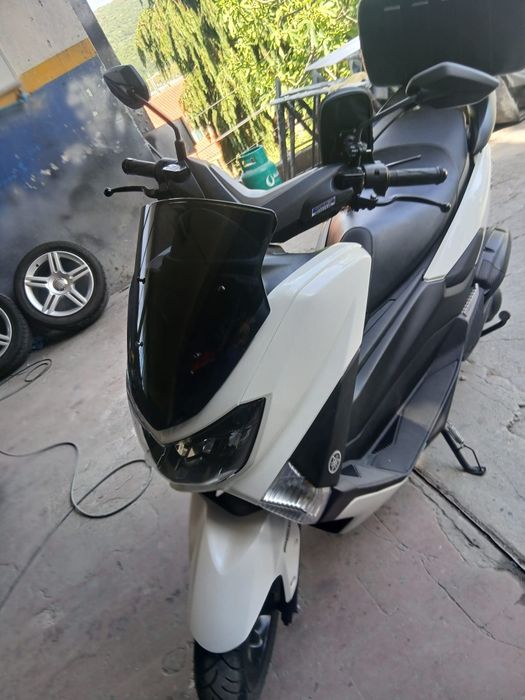 Yamanha nmax 125
