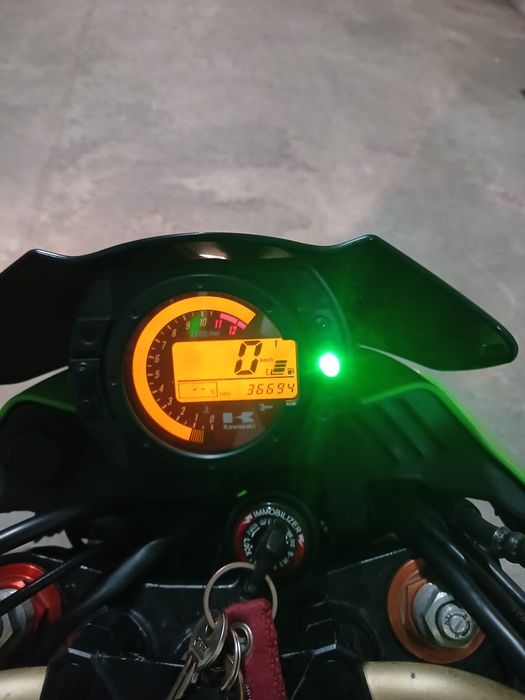 Kawasaki z1000.