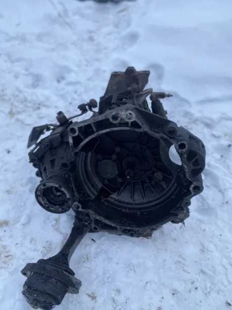 Коробка передач КПП Гольф 4 Golf 4 1,9 SDI простий дизель