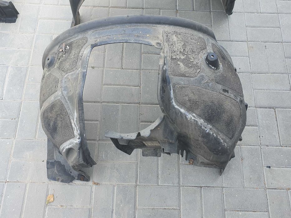 BMW 5 E60 E61 Nadkole Przód Prawe Lewe Stan BDB