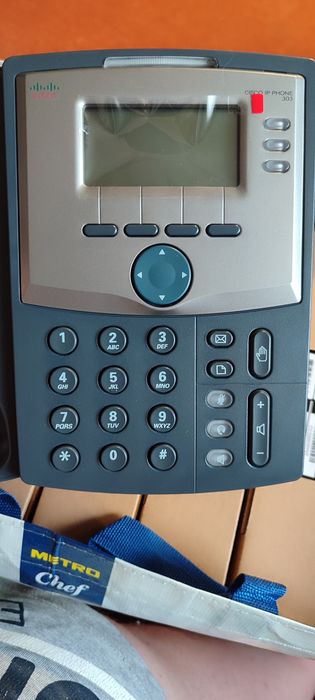 Нові IP телефони Cisco SPA 303 G2