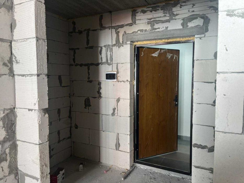 Квартира в новобудові з гарним плануванням.