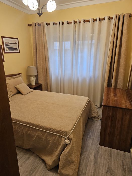 Arrenda-se quarto seixal