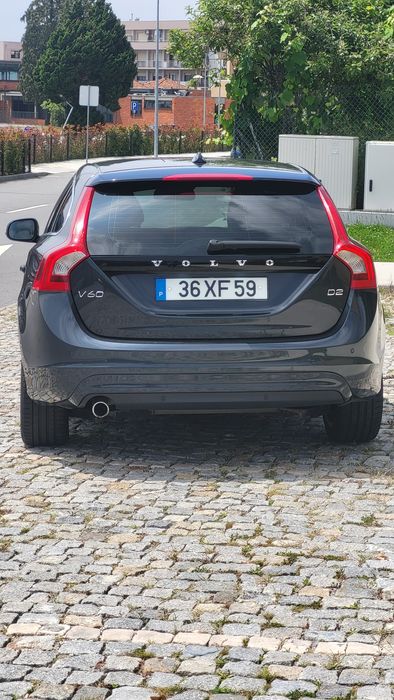VOLVO V60 1.6 D2 Kinetic