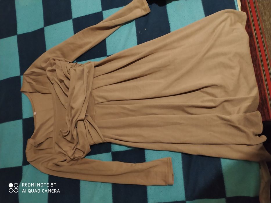 Плаття для вагітних та годуючих