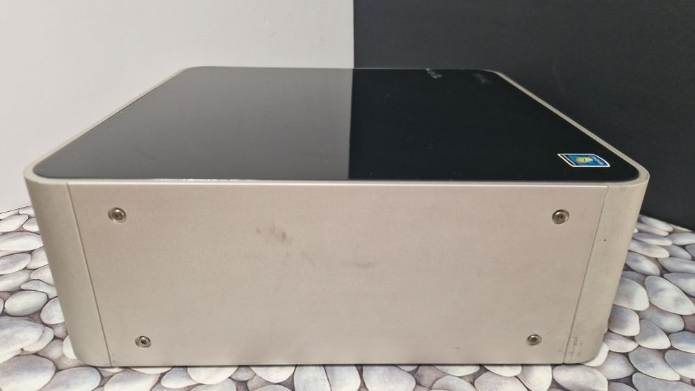 Marantz M-CR603 streamer/amplificador/leitor CD