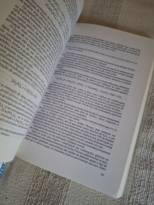 Fertilização, Fundamentos da Utilização Adubos e Correctivos Quelhas